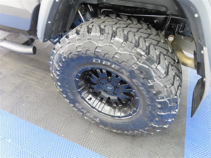 JEEPGLADIATOR7