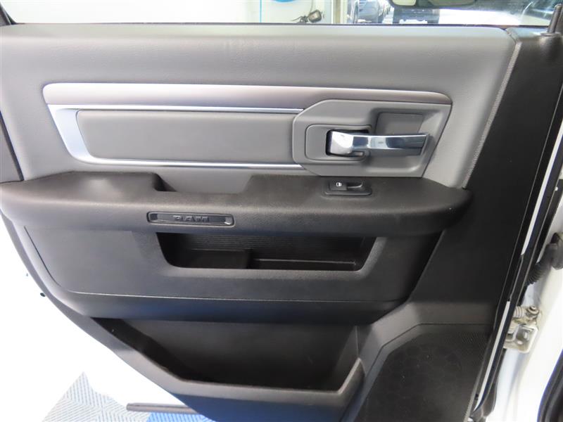 2023 RAM Ram 1500 Classic SLT - Photo 30
