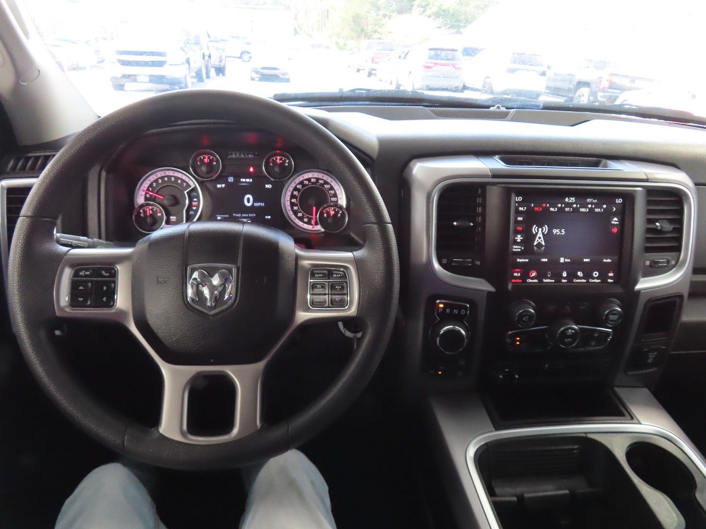 2023 RAM Ram 1500 Classic SLT - Photo 12