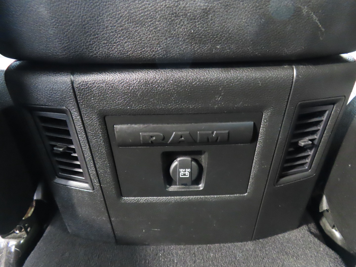 2023 RAM Ram 1500 Classic SLT - Photo 31