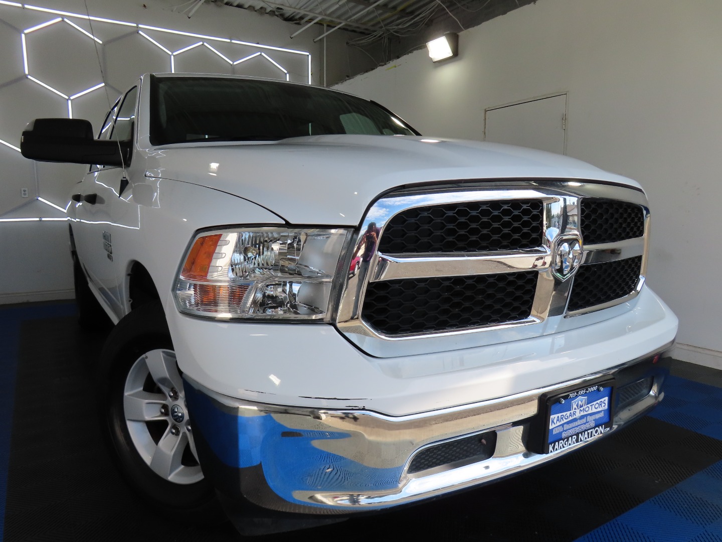 2023 RAM Ram 1500 Classic SLT - Photo 3