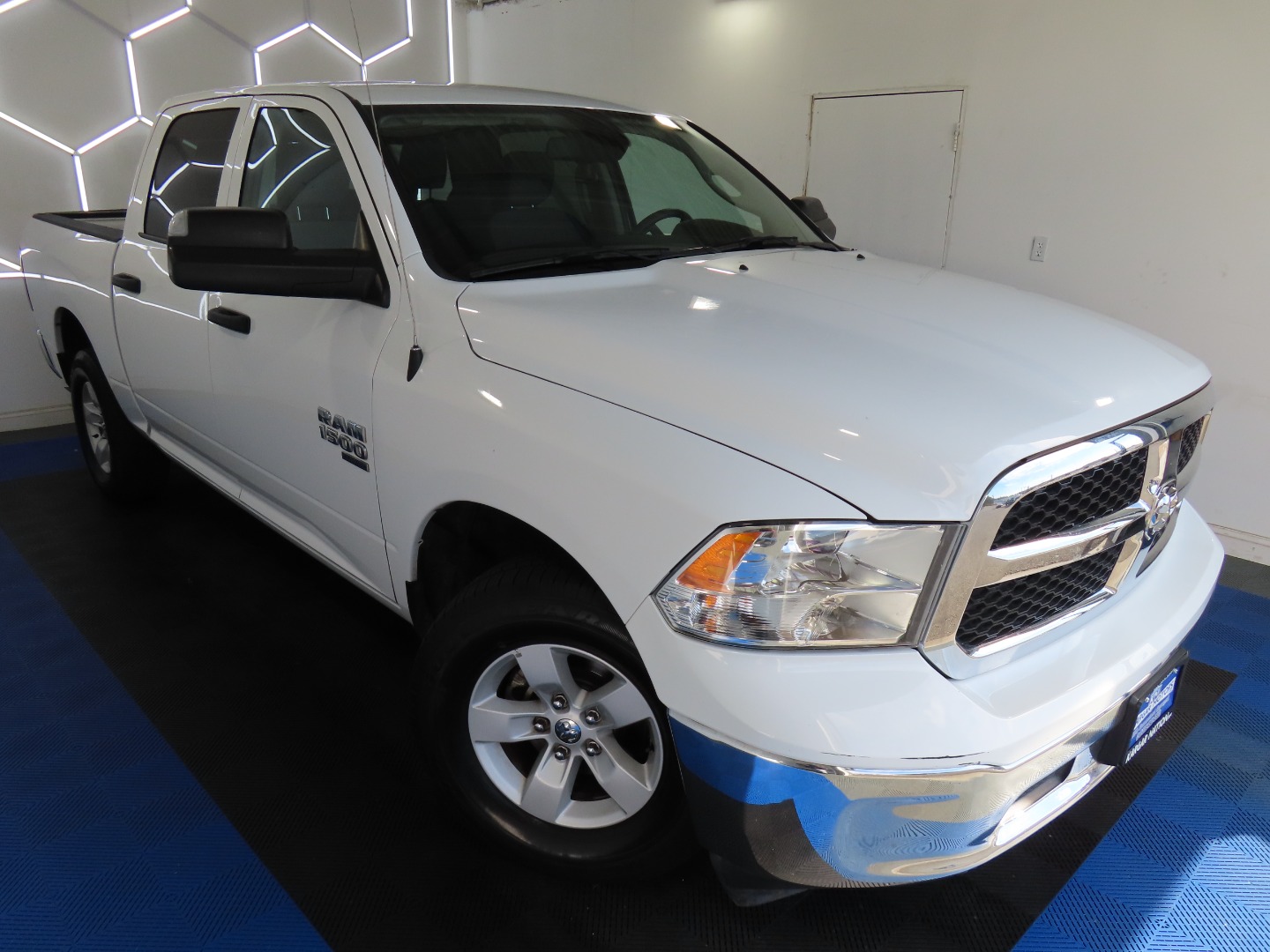 2023 RAM Ram 1500 Classic SLT - Photo 8