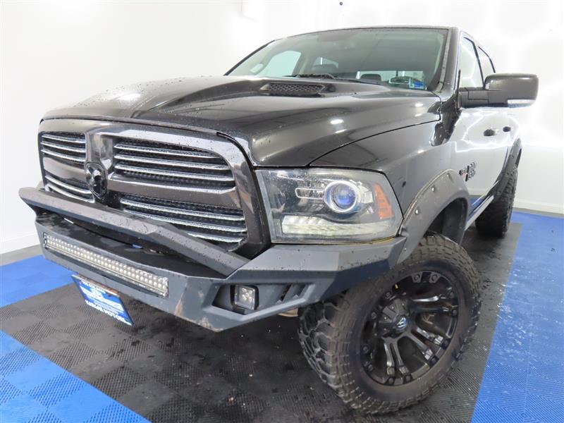2016 RAM 1500 SPORT