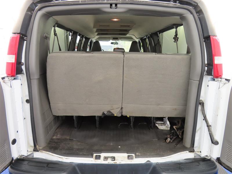 CHEVROLETEXPRESS PASSENGER13