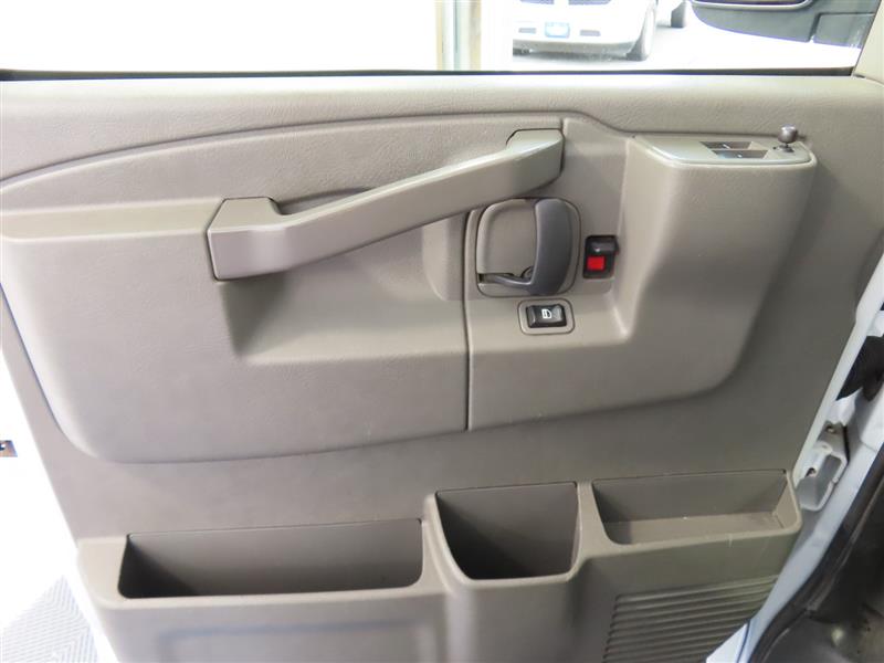 CHEVROLETEXPRESS PASSENGER16