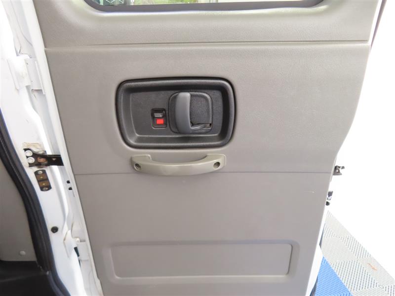 CHEVROLETEXPRESS PASSENGER24