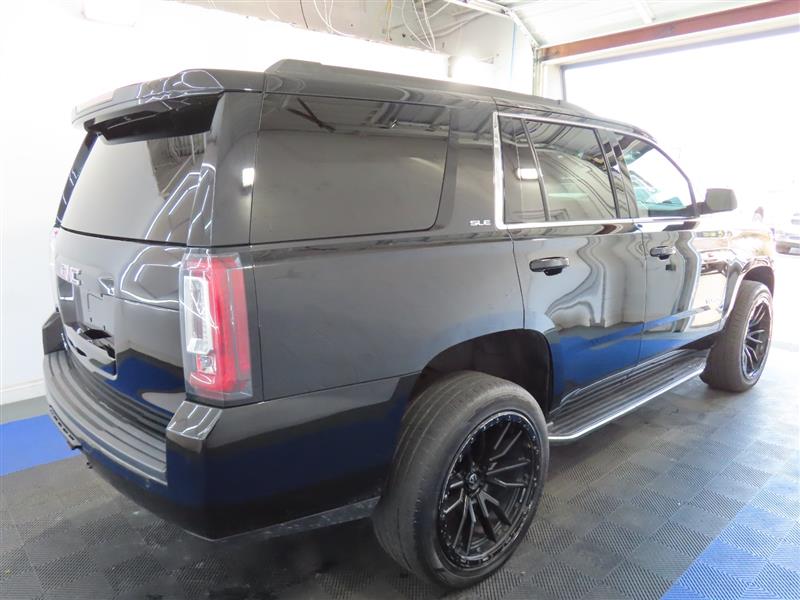 GMCYUKON8