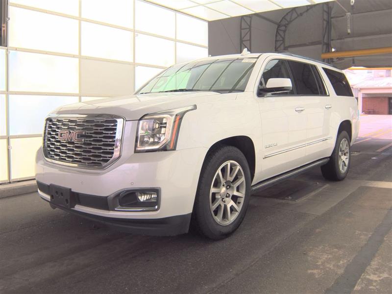 White 2020 GMC Yukon XL SUV / Crossover Four-Wheel Drive Automatic