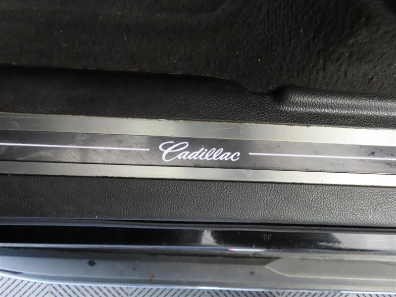 CADILLACESCALADE17