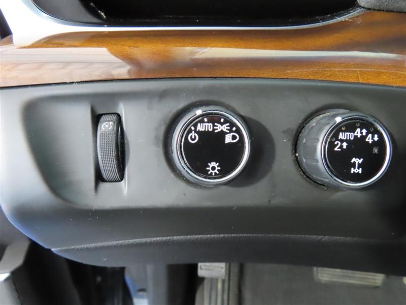 CADILLACESCALADE19
