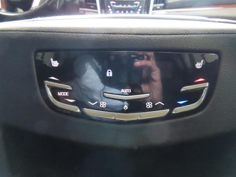CADILLACESCALADE37