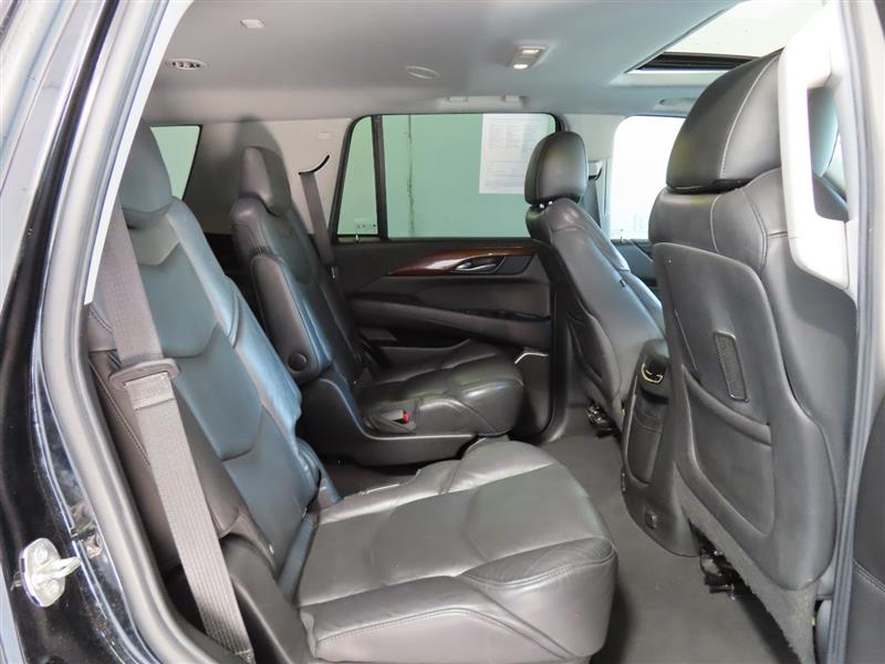 CADILLACESCALADE39
