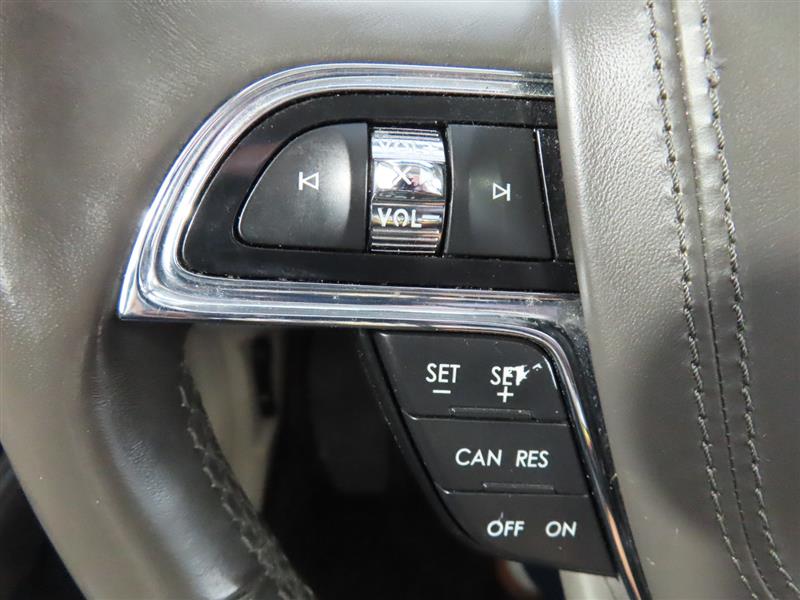 LINCOLNCONTINENTAL25