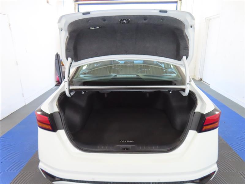 NISSANALTIMA12