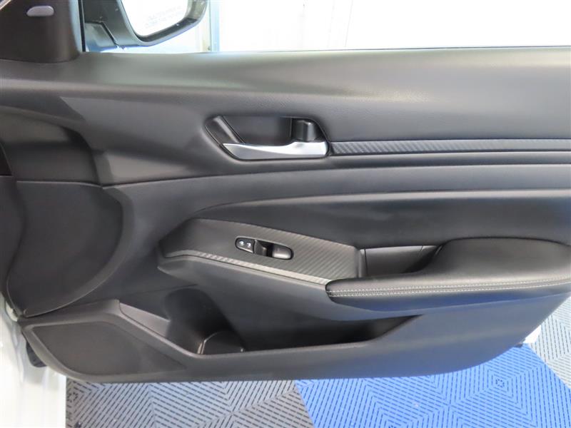 NISSANALTIMA33