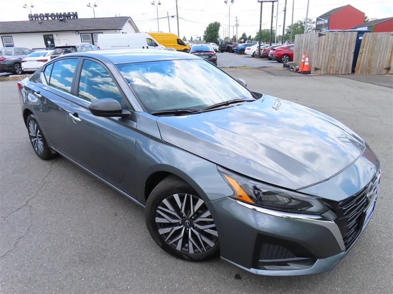 NISSANALTIMA5
