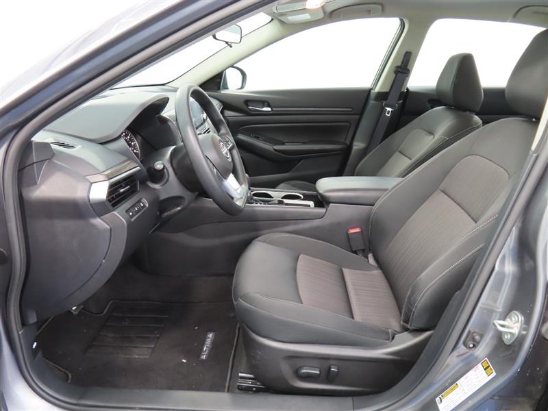NISSANALTIMA13