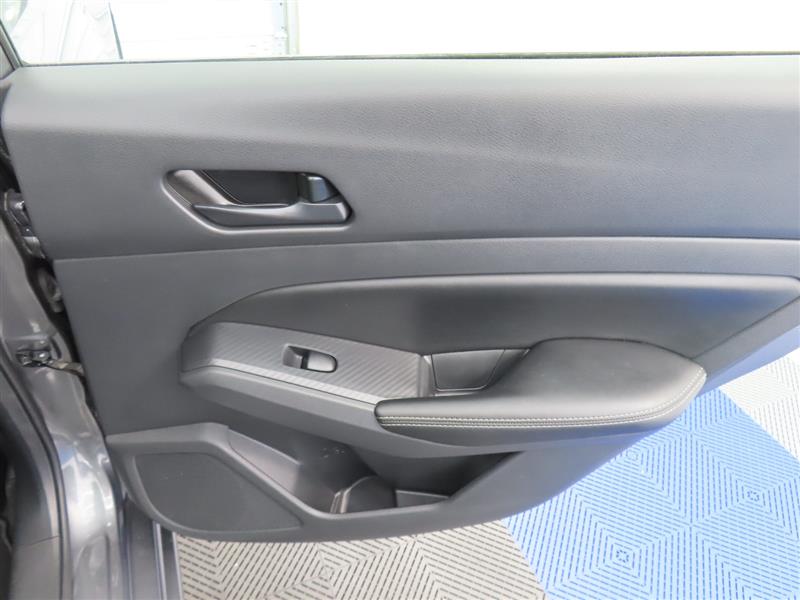 NISSANALTIMA28