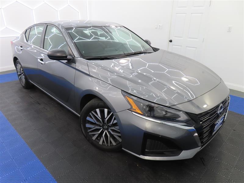 NISSANALTIMA5