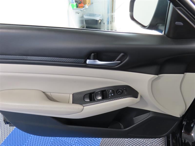 NISSANALTIMA15
