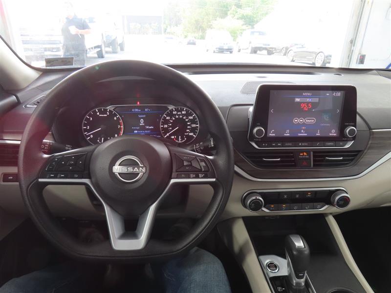 NISSANALTIMA20