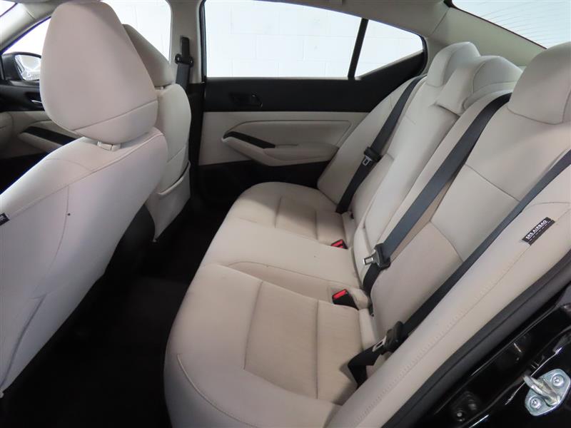 NISSANALTIMA28