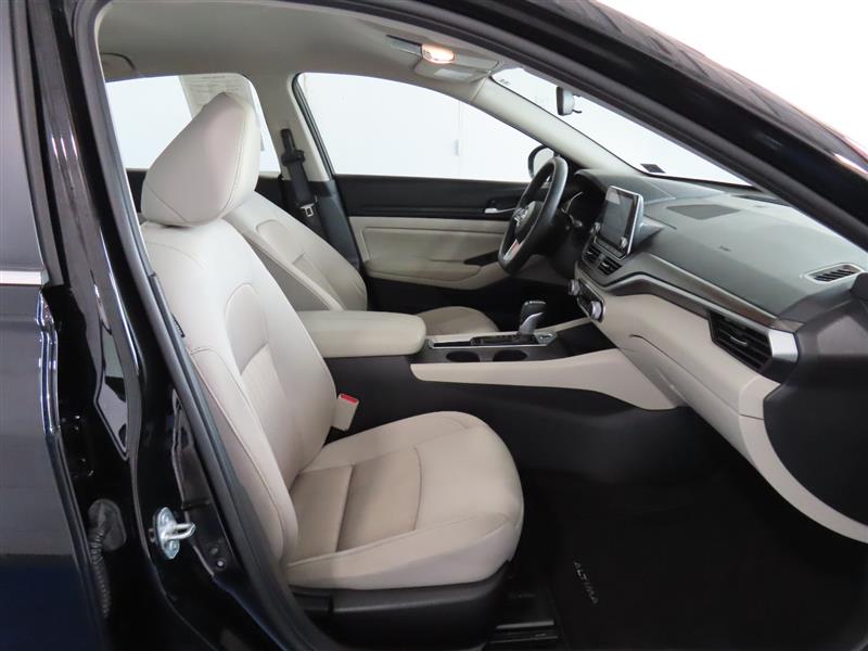 NISSANALTIMA33