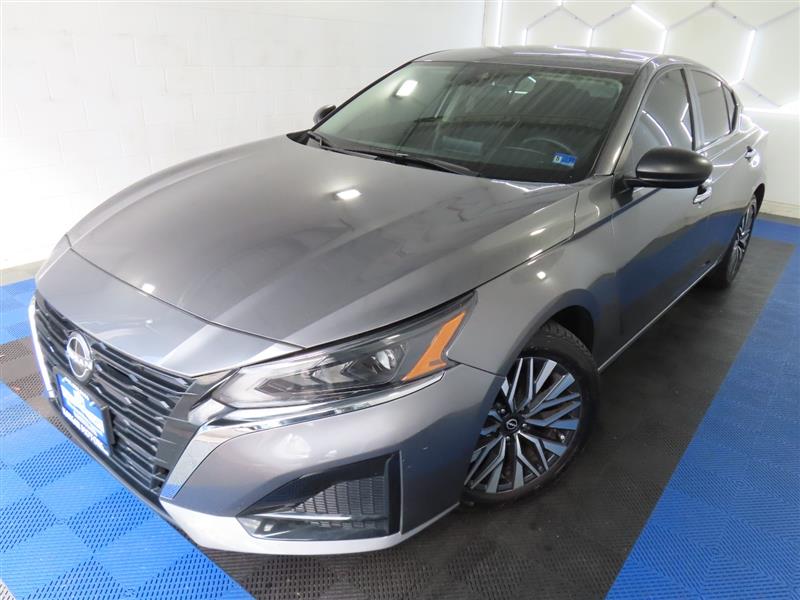 NISSANALTIMA4