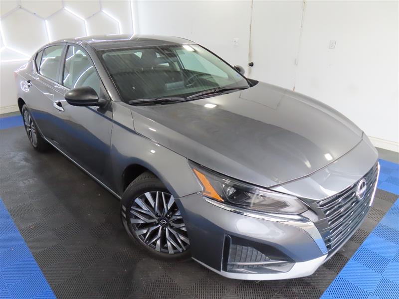 NISSANALTIMA5