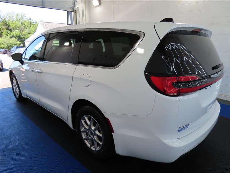 CHRYSLERPACIFICA11