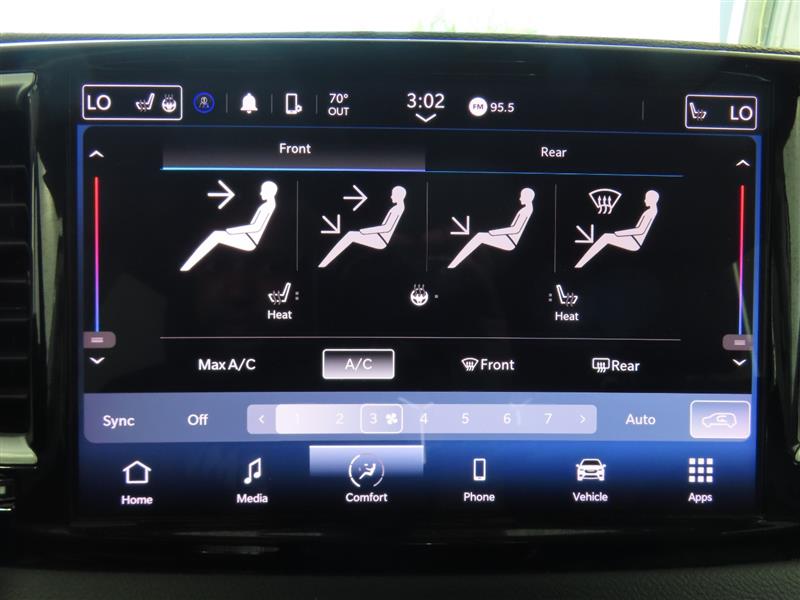 CHRYSLERPACIFICA28