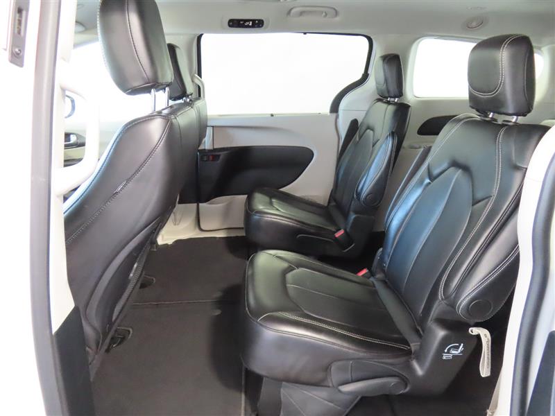 CHRYSLERPACIFICA30