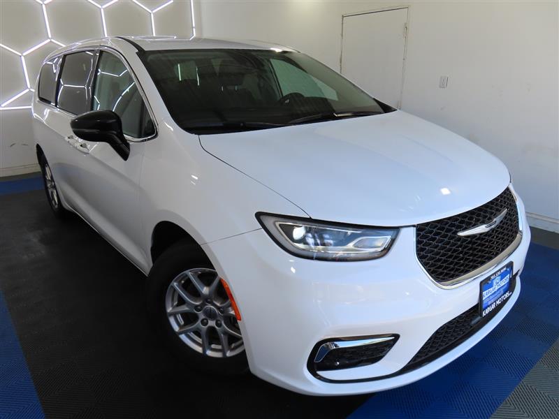 CHRYSLERPACIFICA6