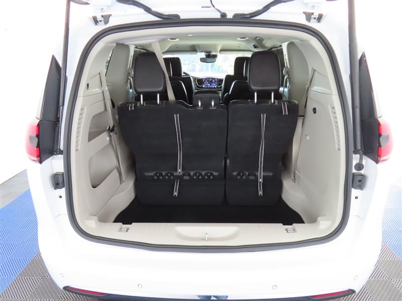 CHRYSLERPACIFICA12