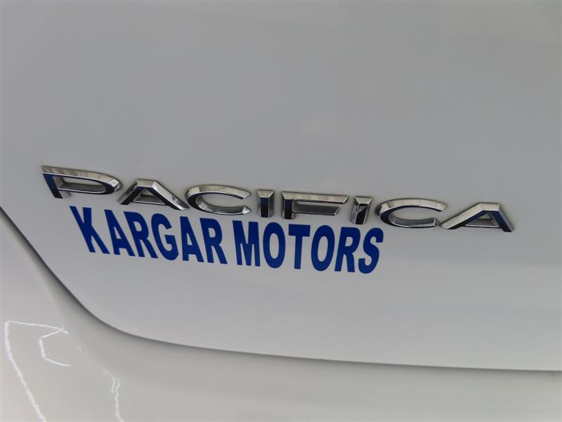 CHRYSLERPACIFICA13