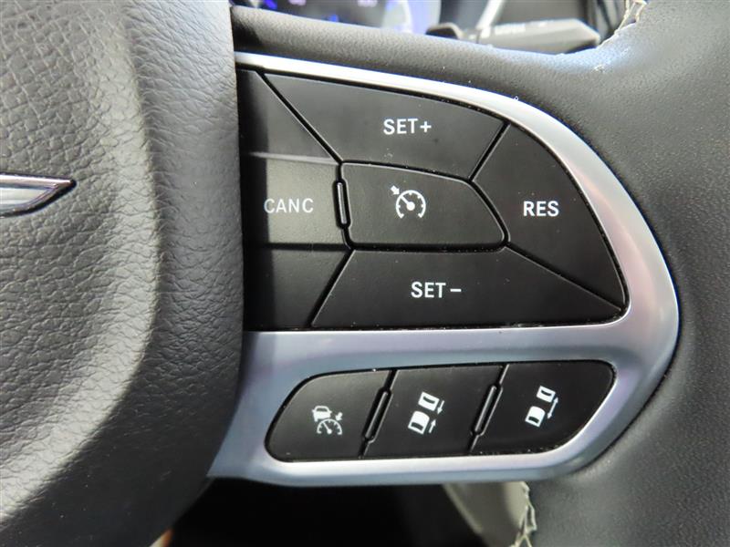 CHRYSLERPACIFICA21