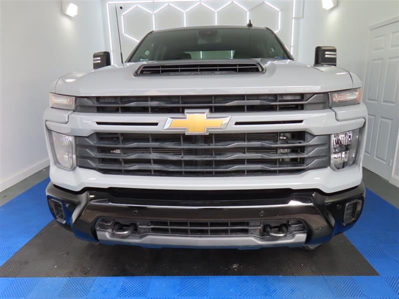 CHEVROLETSILVERADO 2500HD3