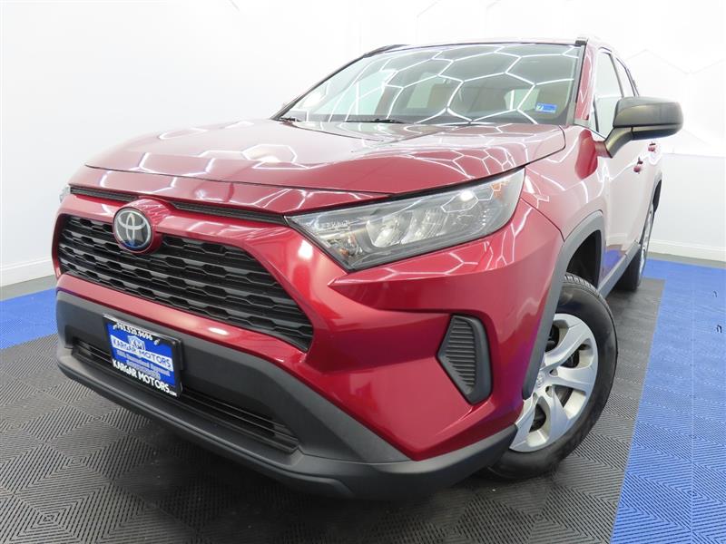 2021 TOYOTA RAV4 LE