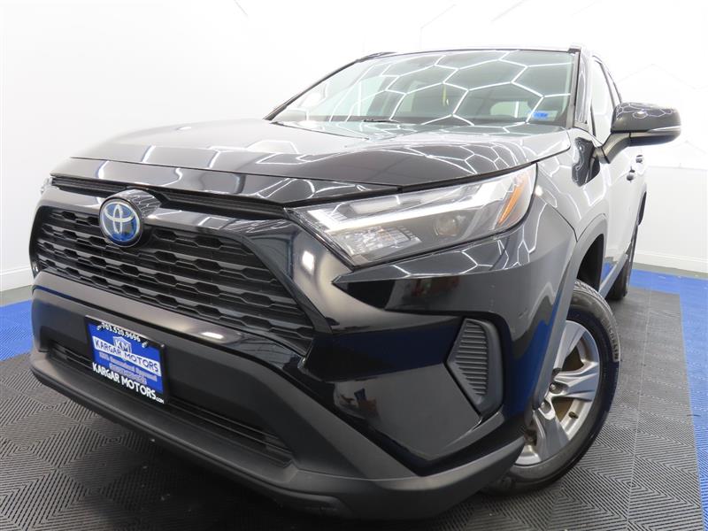 2022 TOYOTA RAV4 HYBRID XLE
