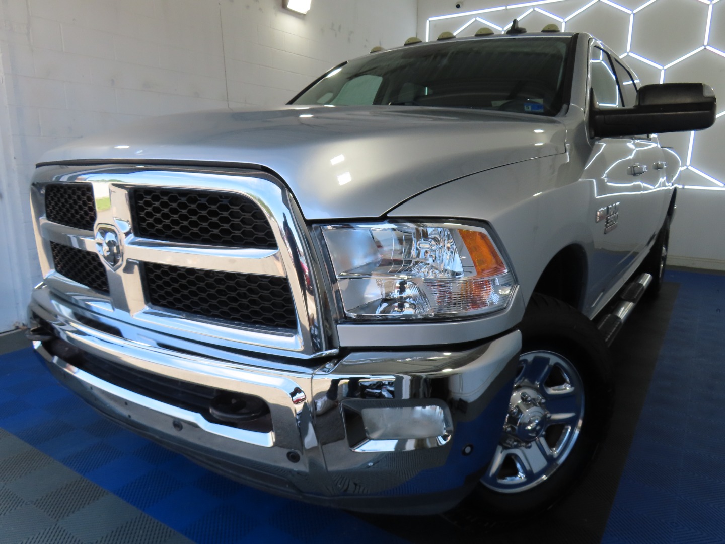 2018 RAM 3500 SLT Mega Cab's photo