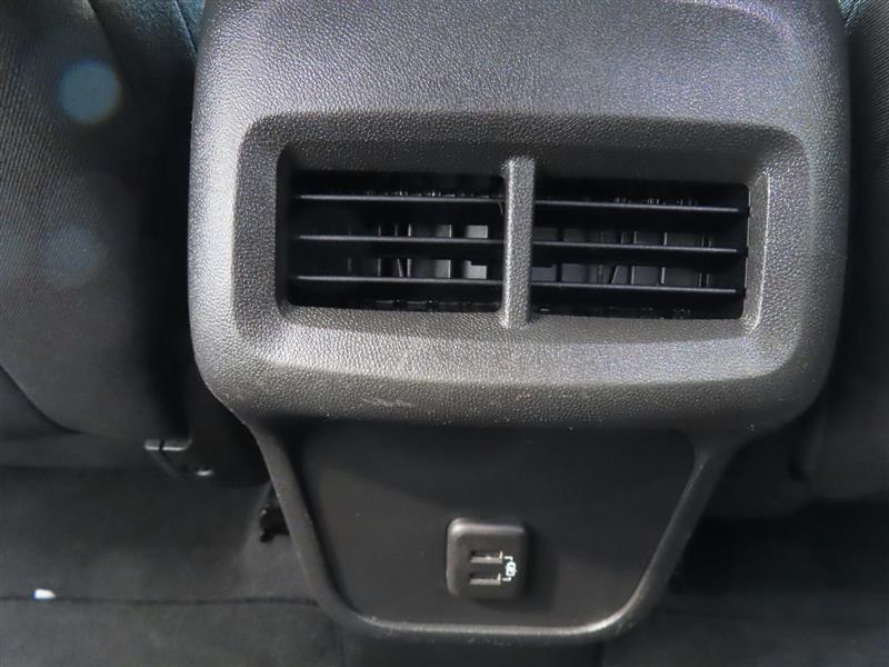 CHEVROLETEQUINOX32