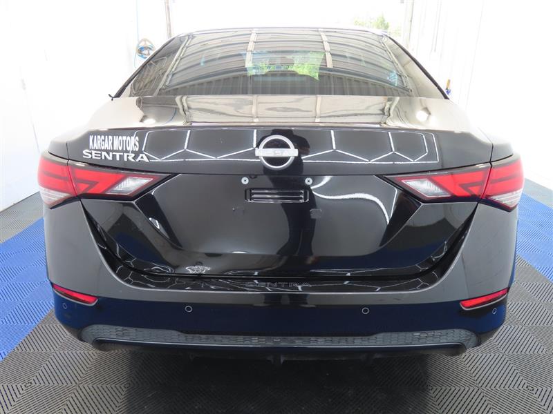 NISSANSENTRA11
