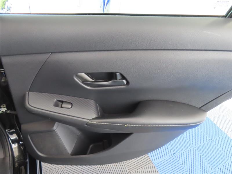 NISSANSENTRA30