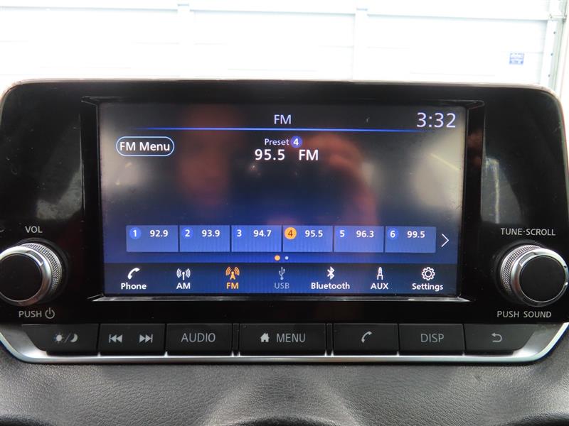 NISSANSENTRA24