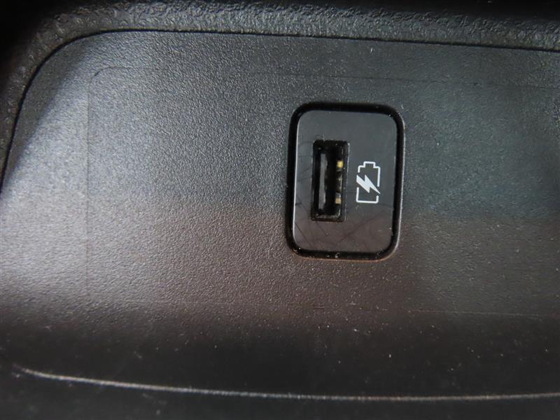NISSANSENTRA28