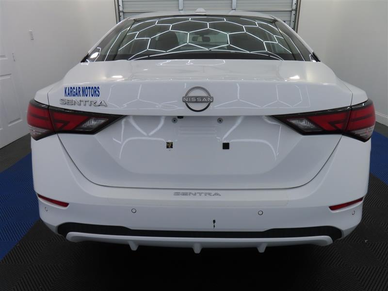 NISSANSENTRA11