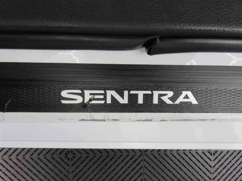 NISSANSENTRA17