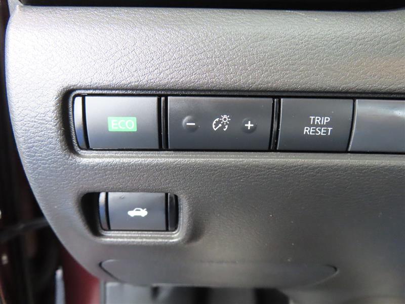 NISSANSENTRA17