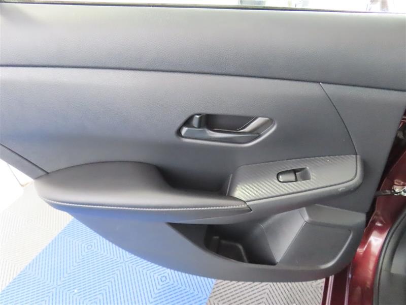NISSANSENTRA28
