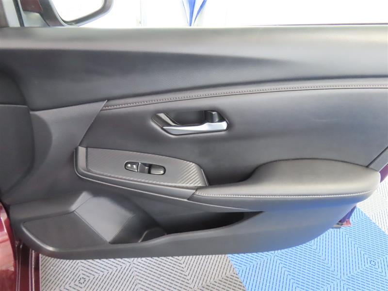 NISSANSENTRA33